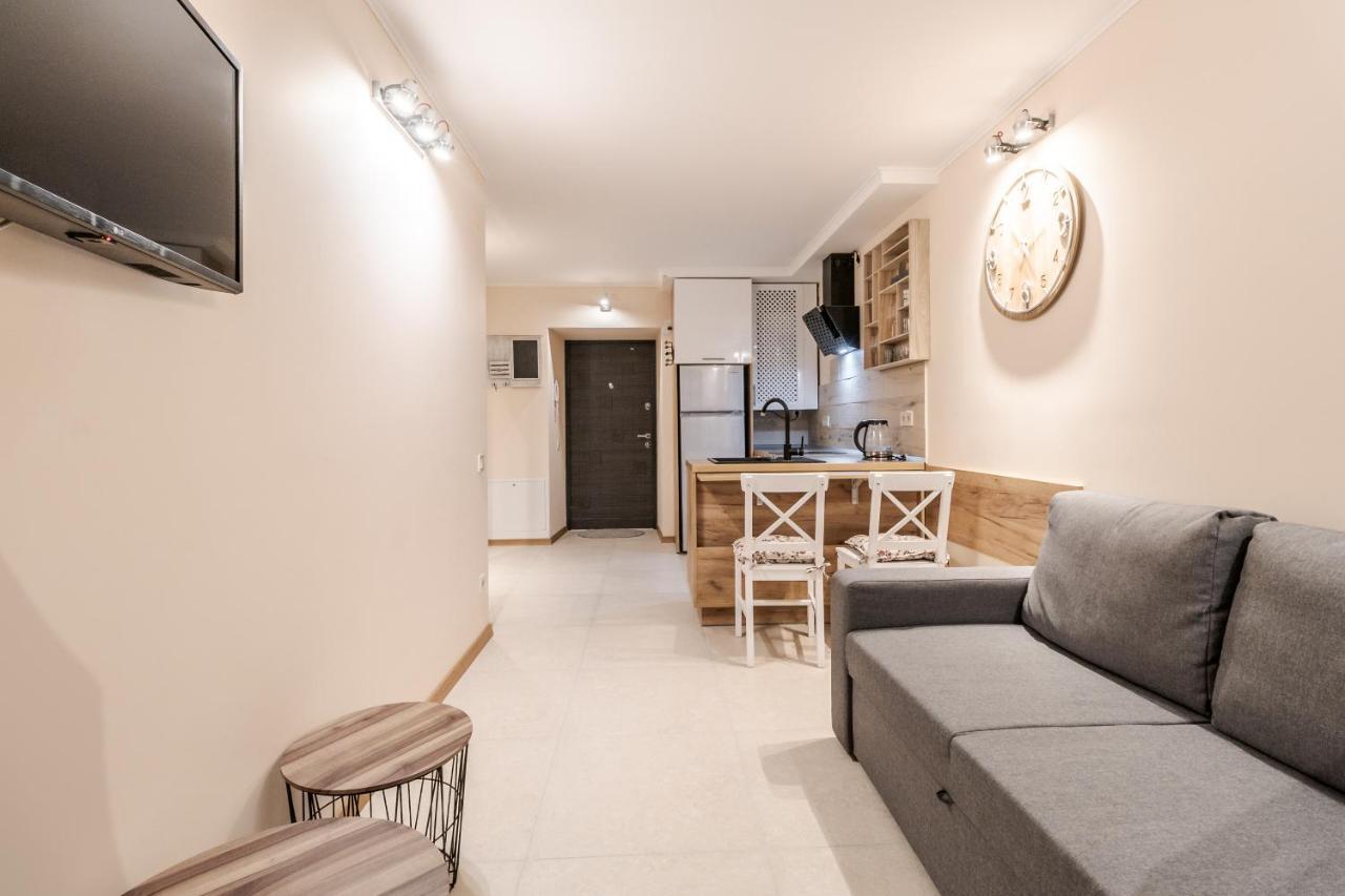 Staroevreyska Timber Apartment Lviv Buitenkant foto