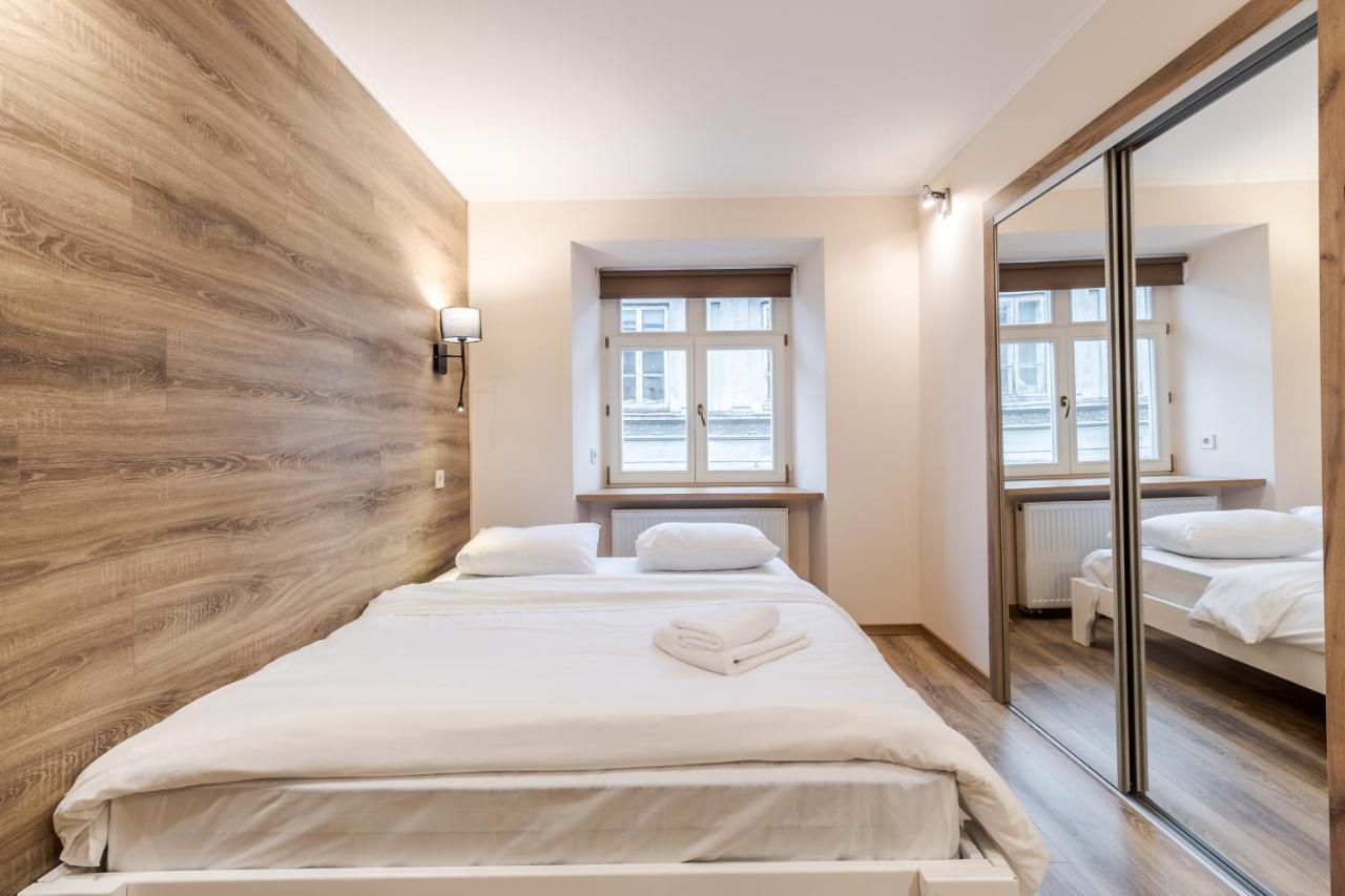 Staroevreyska Timber Apartment Lviv Buitenkant foto
