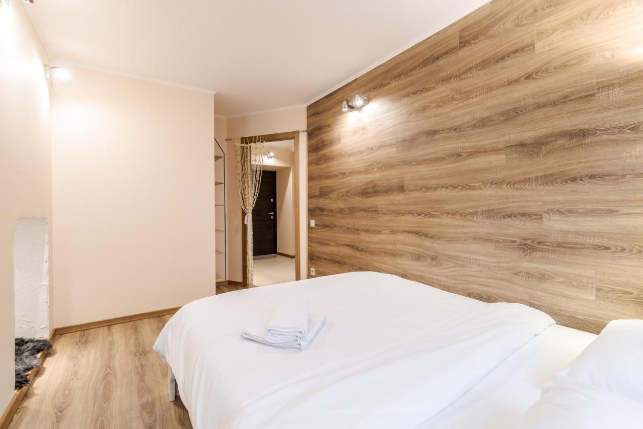 Staroevreyska Timber Apartment Lviv Buitenkant foto